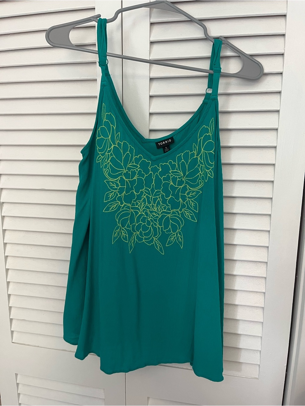 Torrid green flowy tank top size large